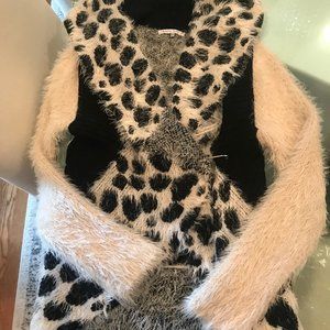 Wrap Sweater with Animal Print
